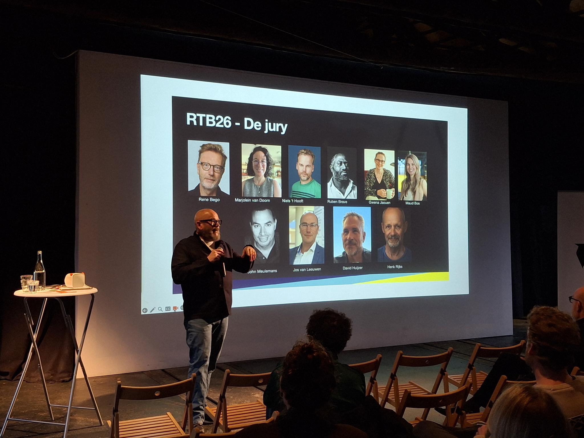 1C36D8B5-8D79-4324-97E5-F5753808139F